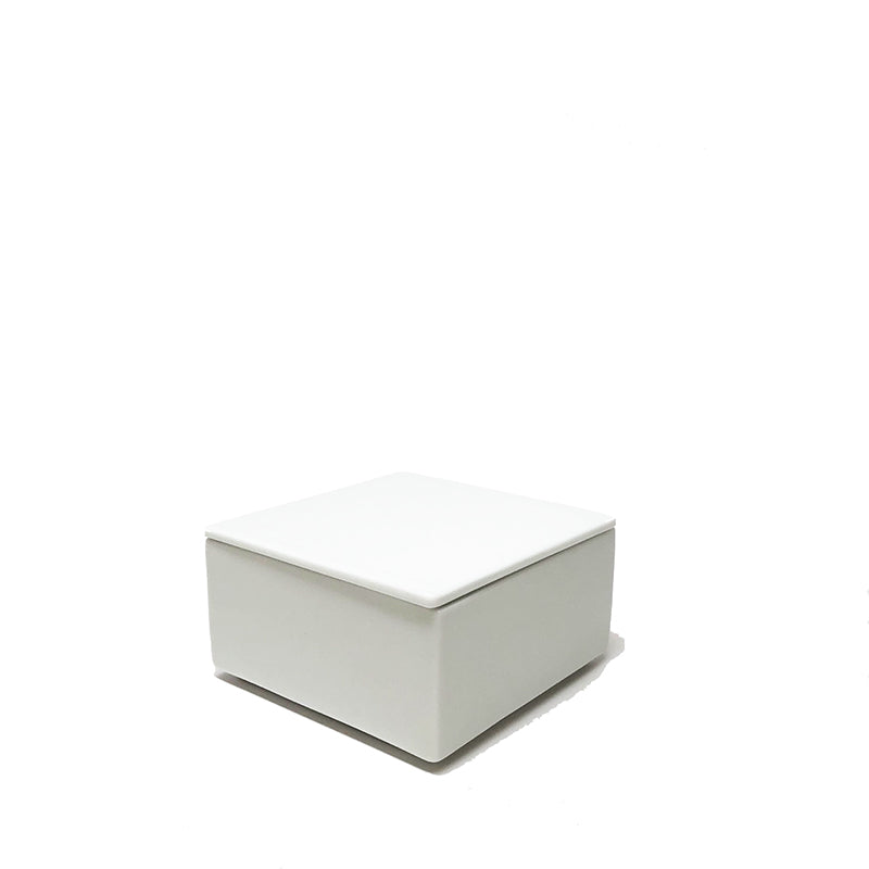 porcelain box - trips and trinkets